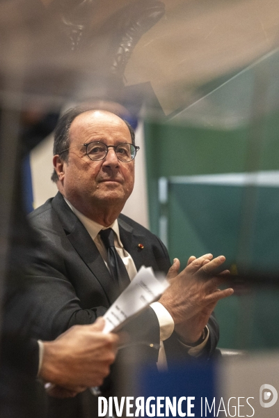 François Hollande à La Maison-Blanche de... Châtillon.