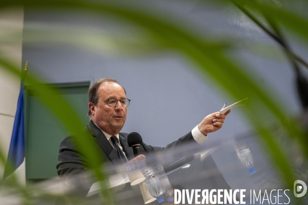 François Hollande à La Maison-Blanche de... Châtillon.