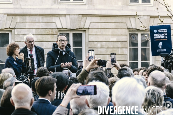 Rassemblement politique de soutien à Boualem Sansal