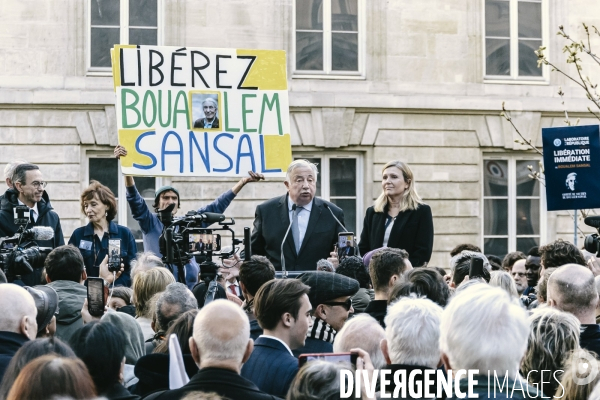 Rassemblement politique de soutien à Boualem Sansal