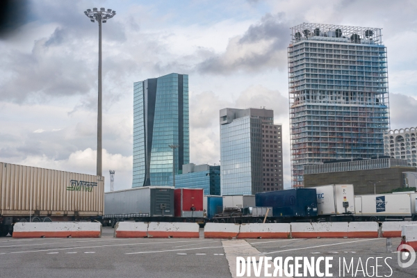 A bord du Vizzanova en maintenance