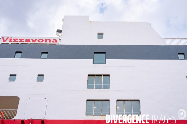 A bord du Vizzanova en maintenance