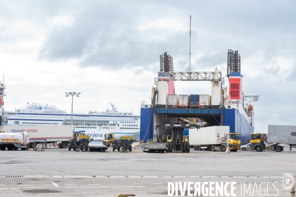 A bord du Vizzanova en maintenance