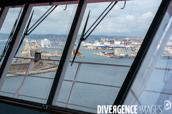 A bord du Vizzanova en maintenance