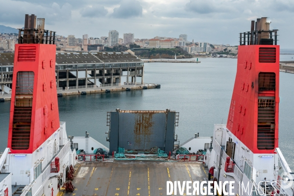 A bord du Vizzanova en maintenance