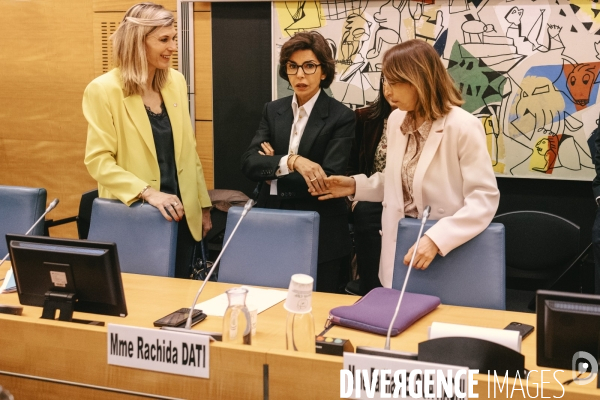 Commission des Affaires culturelles sur l examen de la loi sur l audiovisuel public