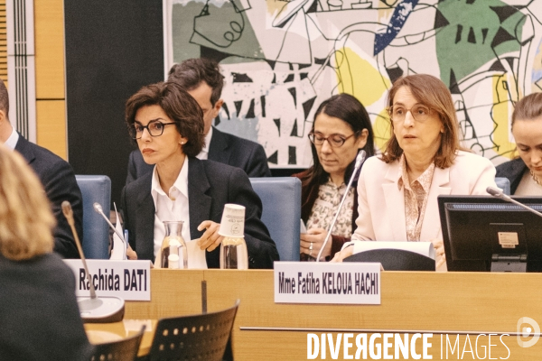 Commission des Affaires culturelles sur l examen de la loi sur l audiovisuel public