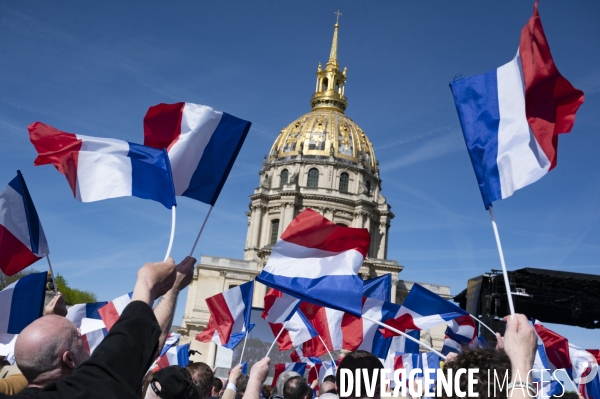 Rassemblement de soutien à Marine Le Pen