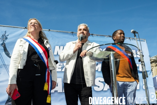 Rassemblement contre l extreme droite. Place de la République, Paris. Demonstration against the far right movements.