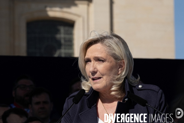 Rassemblement de soutien à Marine Le Pen Paris,  condamnée par la justice, Rally in support of Marine Le Pen, convicted by the justice Paris,