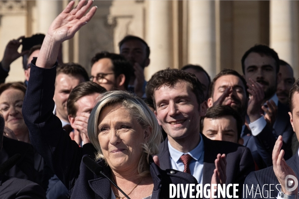 Rassemblement de soutien à Marine Le Pen Paris,  condamnée par la justice, Rally in support of Marine Le Pen, convicted by the justice Paris,