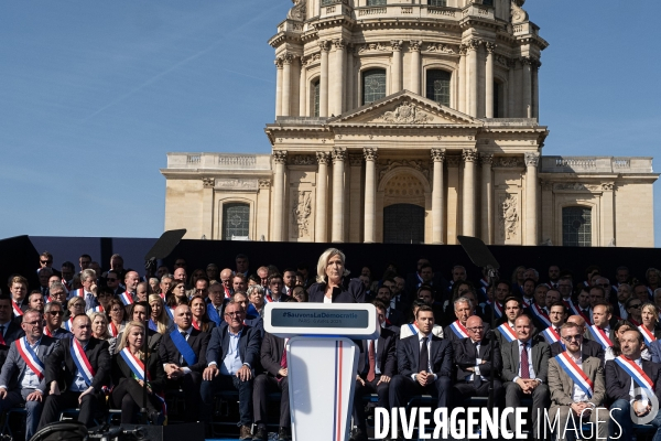Rassemblement de soutien à Marine Le Pen Paris,  condamnée par la justice, Rally in support of Marine Le Pen, convicted by the justice Paris,