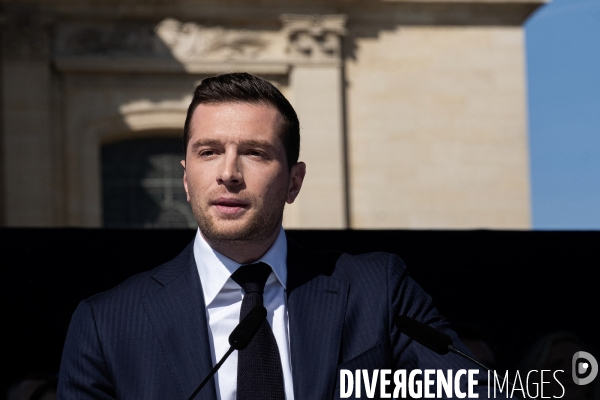 Rassemblement de soutien à Marine Le Pen Paris,  condamnée par la justice, Rally in support of Marine Le Pen, convicted by the justice Paris,