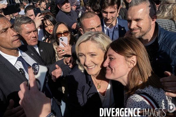 Rassemblement de soutien à Marine Le Pen Paris,  condamnée par la justice, Rally in support of Marine Le Pen, convicted by the justice Paris,