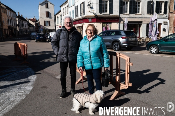 Pont sur yonne - a la rencontre des electeurs rn 