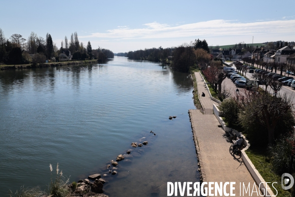Pont sur yonne - a la rencontre des electeurs rn 