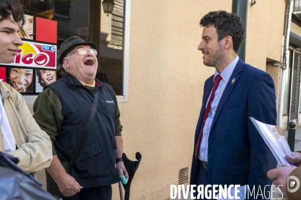 Condamnation de Marine Le Pen. Militants RN et le député Julien Limongi sur le marché.