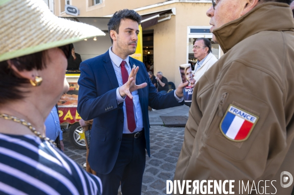 Condamnation de Marine Le Pen. Militants RN et le député Julien Limongi sur le marché.