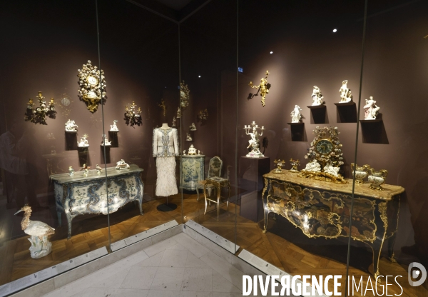 Exposition louvre couture paris