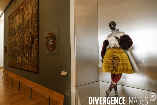 Exposition louvre couture paris
