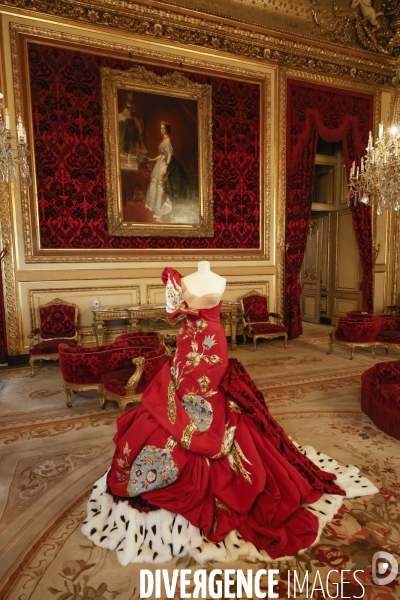 Exposition louvre couture paris
