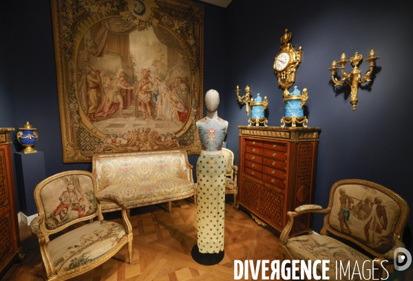 Exposition louvre couture paris