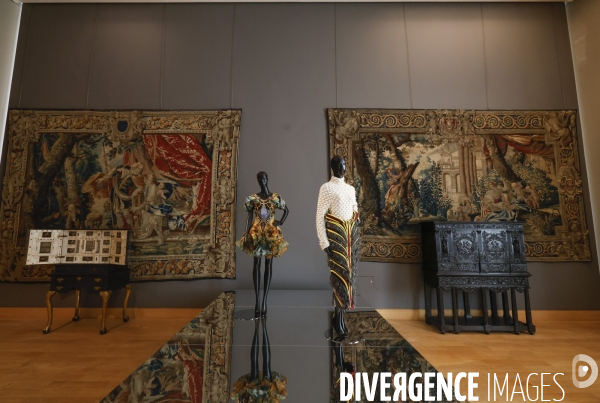 Exposition louvre couture paris