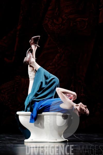 Appartement / Mats Ek  / Ballet de l Opéra national de Paris