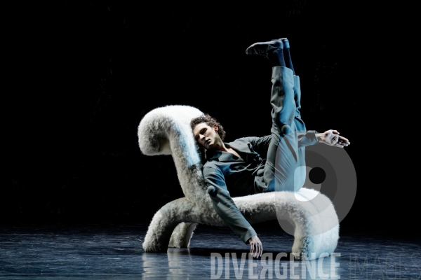 Appartement / Mats Ek  / Ballet de l Opéra national de Paris