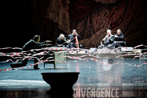 Appartement / Mats Ek  / Ballet de l Opéra national de Paris