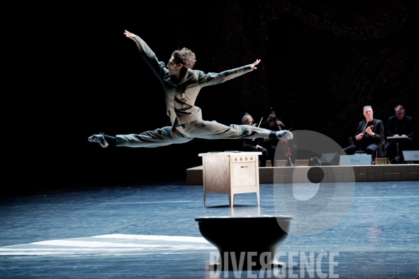 Appartement / Mats Ek  / Ballet de l Opéra national de Paris
