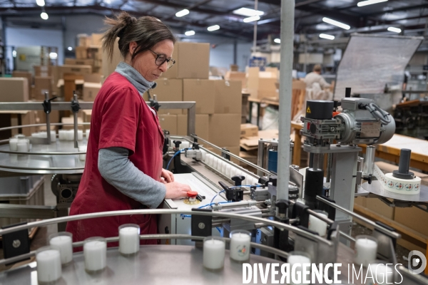 Entreprise de fabrication de cierges et bougies