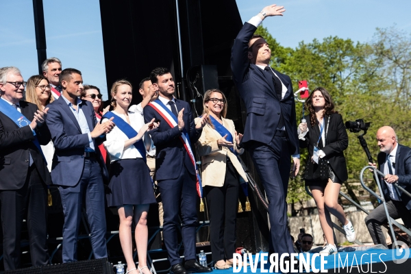 Inéligibilité de Marine Le Pen - Le meeting de soutien 