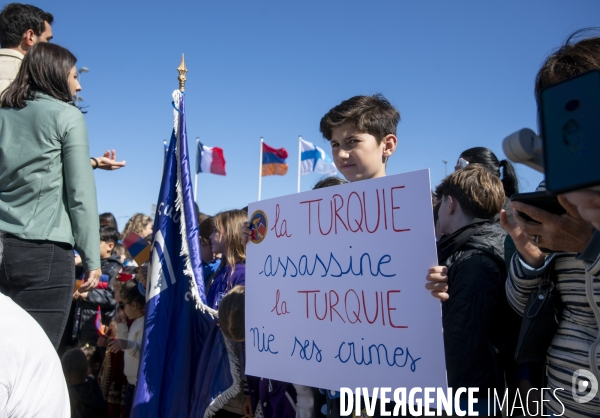 Bruno RETAILLEAU à Marseille