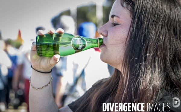 1er Mai - Rassemblement devant la verrerie du Languedoc (Perrier)
