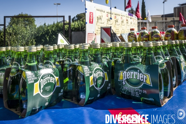 1er Mai - Rassemblement devant la verrerie du Languedoc (Perrier)