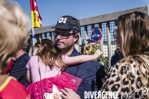 1er Mai - Rassemblement devant la verrerie du Languedoc (Perrier)
