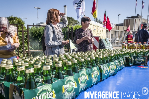 1er Mai - Rassemblement devant la verrerie du Languedoc (Perrier)