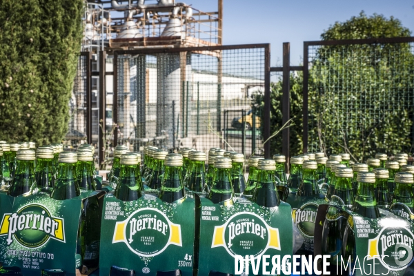 1er Mai - Rassemblement devant la verrerie du Languedoc (Perrier)