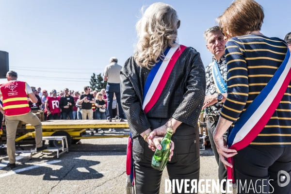 1er Mai - Rassemblement devant la verrerie du Languedoc (Perrier)