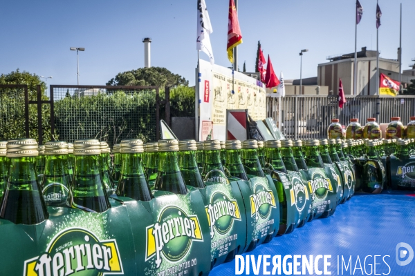 1er Mai - Rassemblement devant la verrerie du Languedoc (Perrier)
