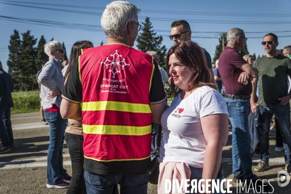 1er Mai - Rassemblement devant la verrerie du Languedoc (Perrier)