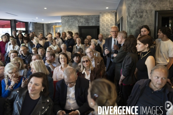Reunion publique de Laurent Wauquiez a Paris