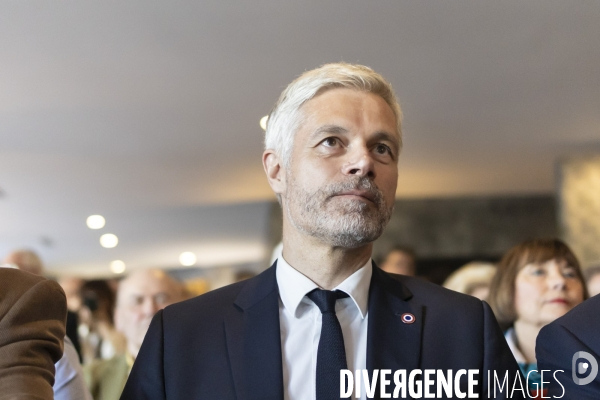 Reunion publique de Laurent Wauquiez a Paris