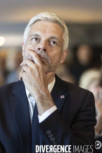Reunion publique de Laurent Wauquiez a Paris