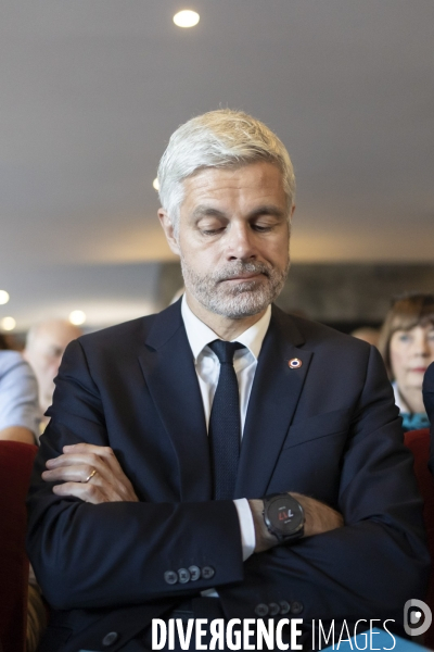 Reunion publique de Laurent Wauquiez a Paris