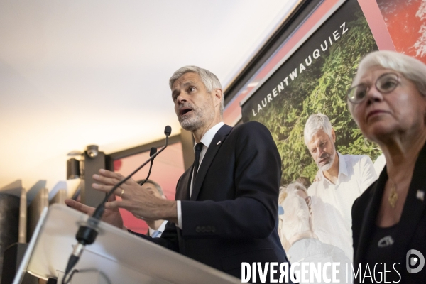 Reunion publique de Laurent Wauquiez a Paris