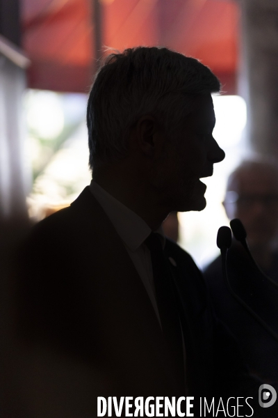 Reunion publique de Laurent Wauquiez a Paris