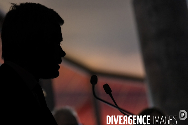 Reunion publique de Laurent Wauquiez a Paris