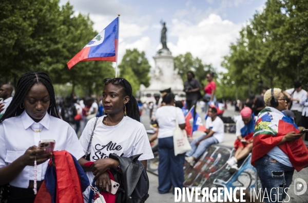 Marche pour un appel a la paix en haiti, place de la republique, paris.